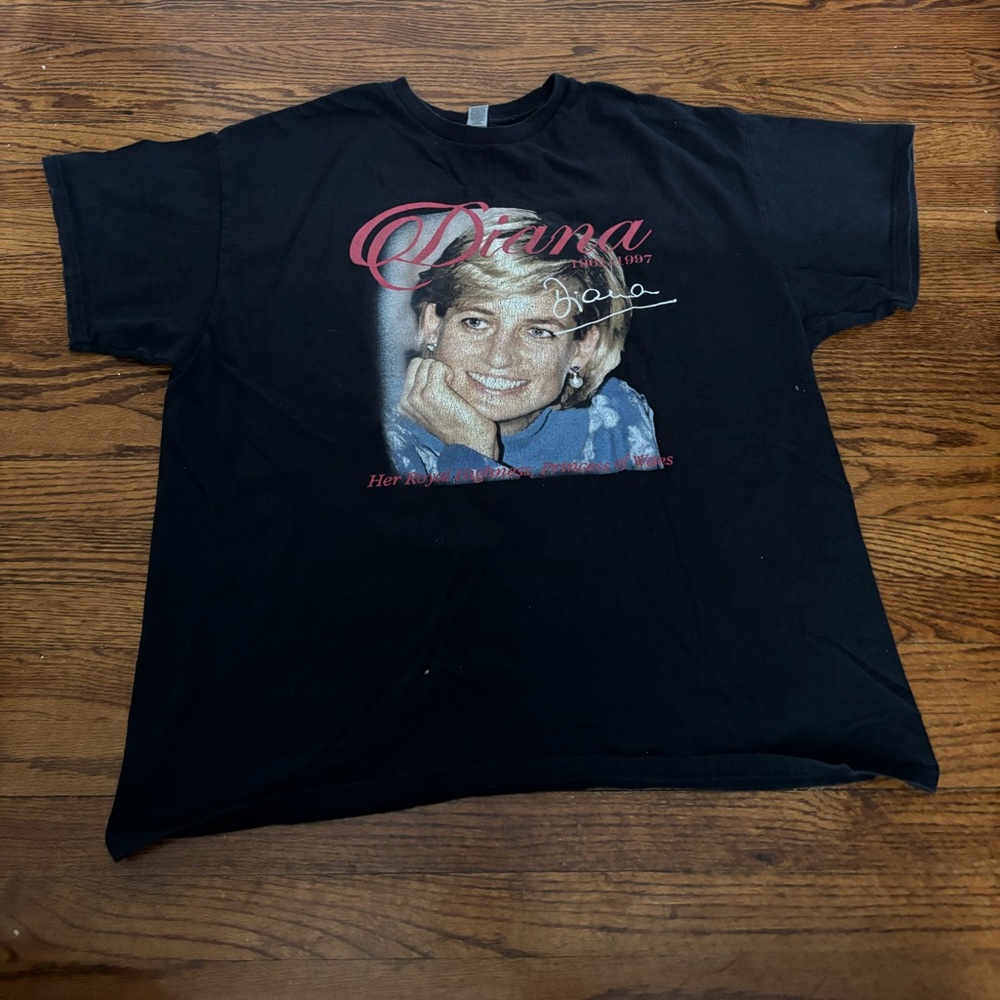 Princess Diana Graphic Tee